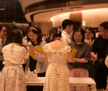 话剧《宝岛一村》再登成都 眷村故事感动蓉城观众
